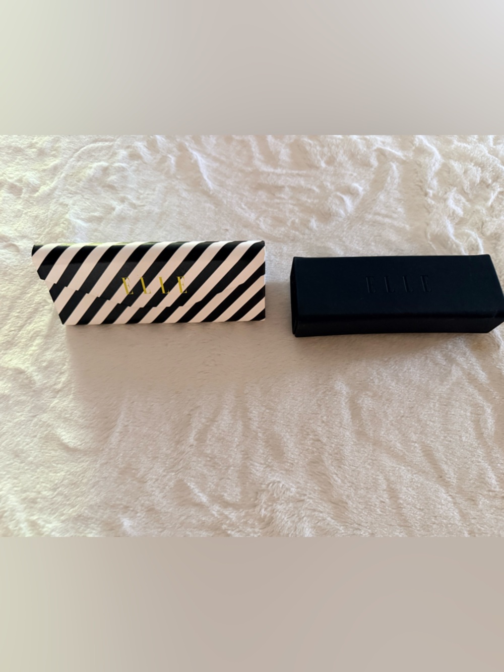 Elle 2 pc Glasses Case set